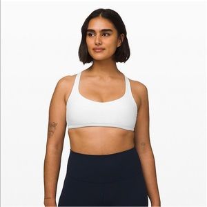 Lululemon Free to Be (Wild) bra 8